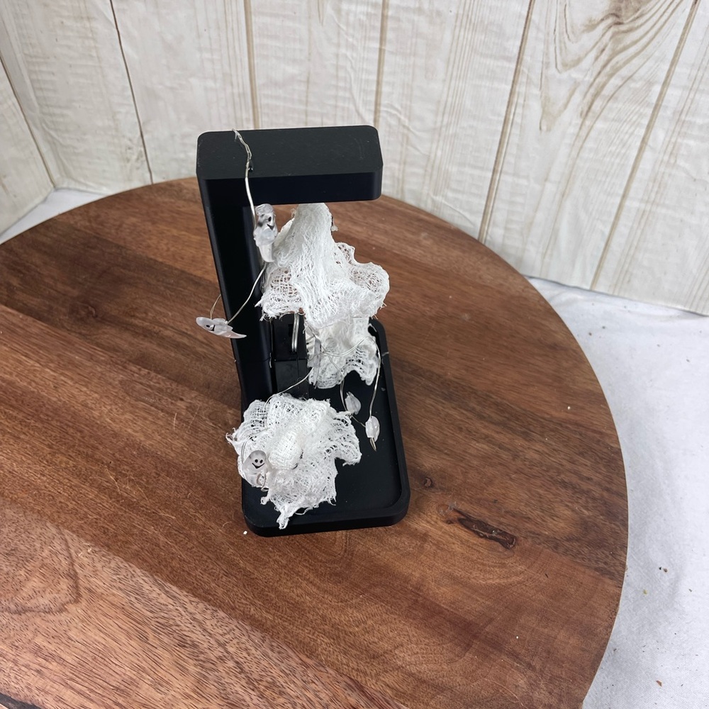 Halloween decor White Ghost String Lights - Picture 8 of 11